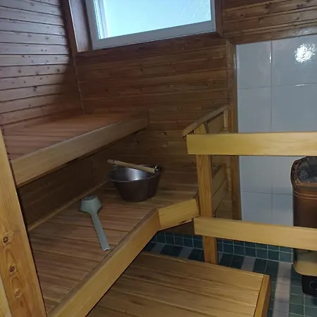 Lomahuoneisto Paritalossa Puustila B Kuopio