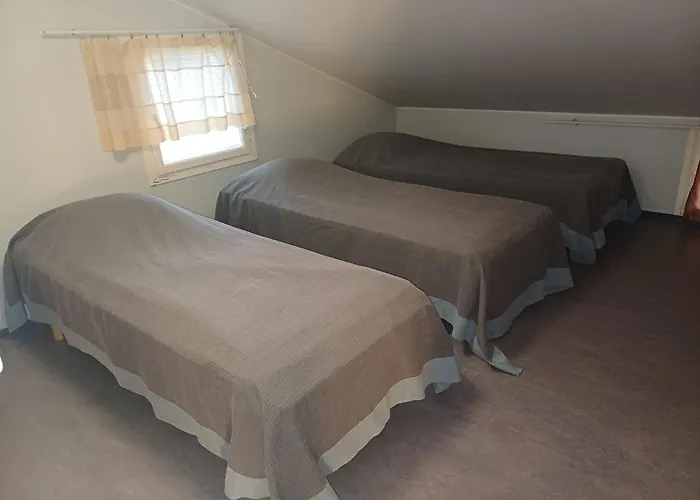 Lomahuoneisto Paritalossa Puustila B